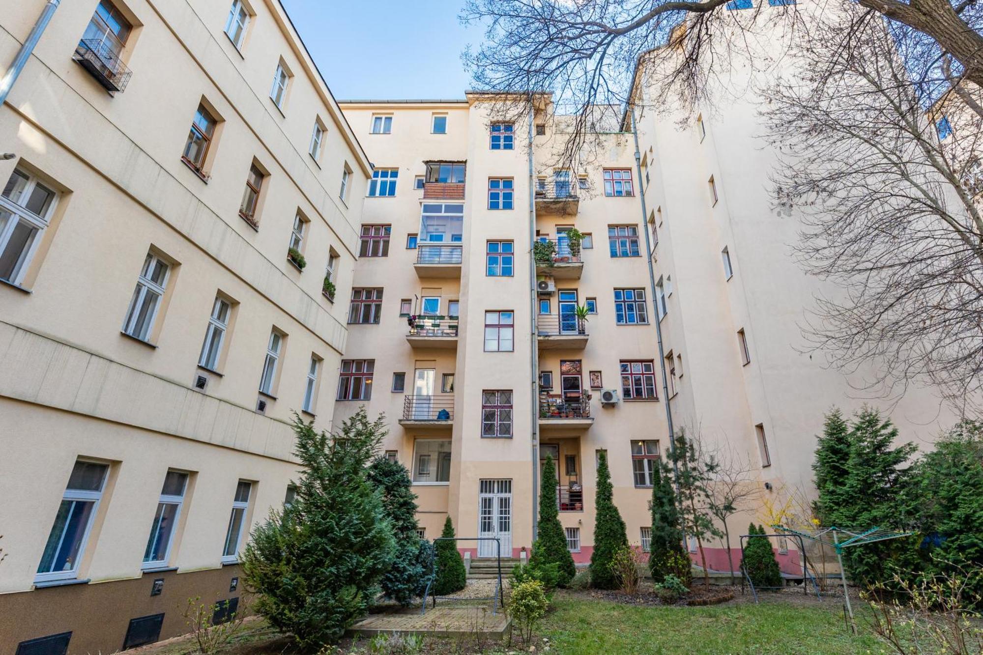 Апартаменти Charming Flat, Steps From Castle - Historic Part Братислава Екстер'єр фото