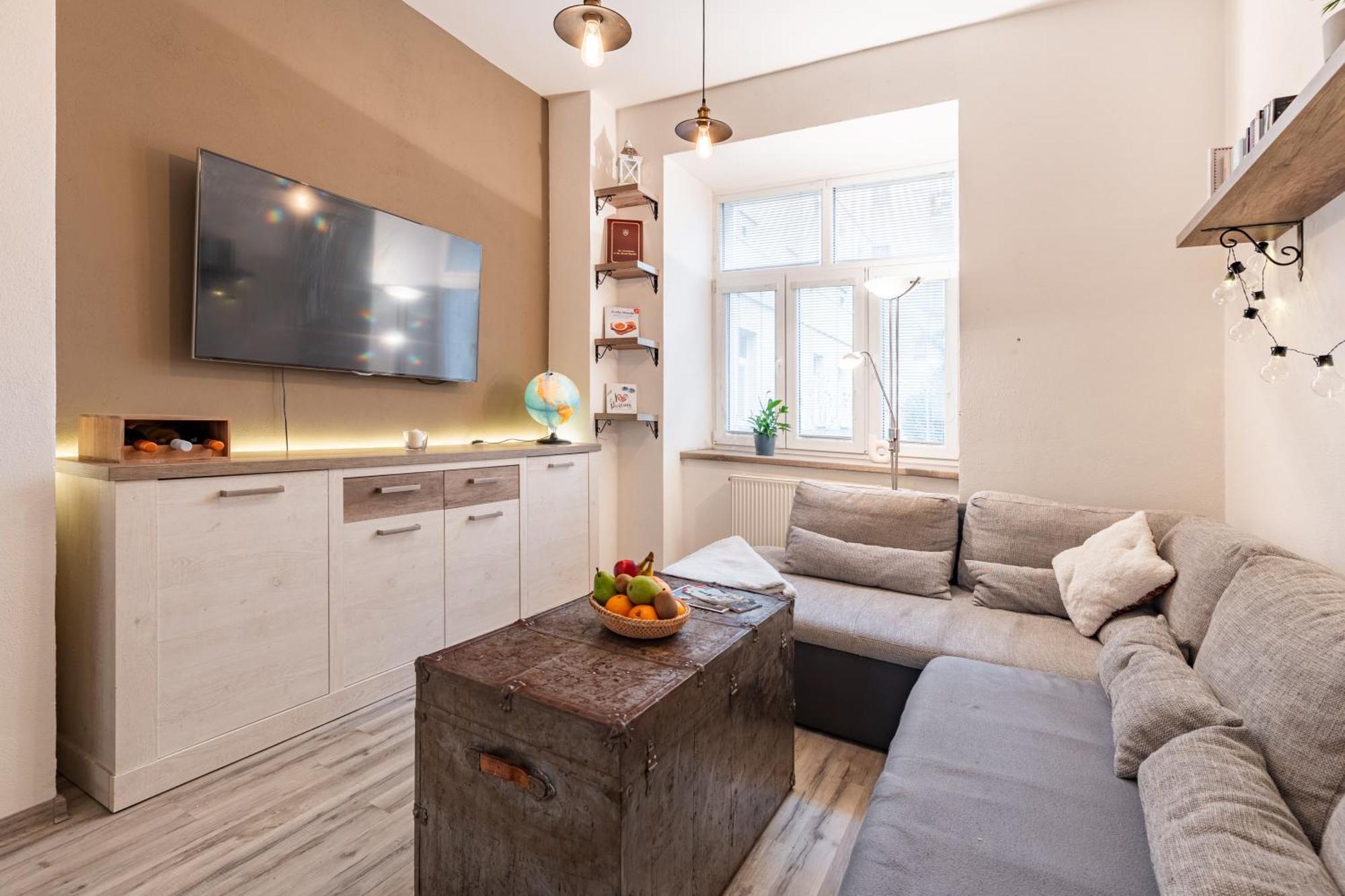 Апартаменти Charming Flat, Steps From Castle - Historic Part Братислава Екстер'єр фото